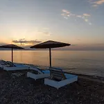 Eco And Magic Garden Hotel