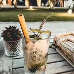 Eco And Magic Garden Hotel Gennadi