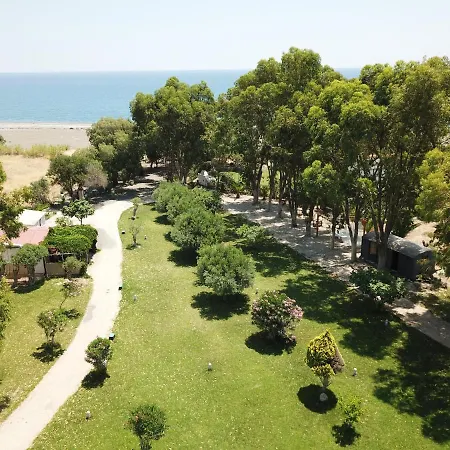 Eco And Magic Garden Hotel Gennadi
