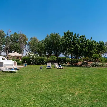 Eco And Magic Garden Γεννάδι