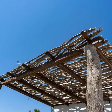 Hotel Eco And Magic Garden Gennadi
