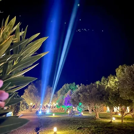 Hotel Eco And Magic Garden 3*