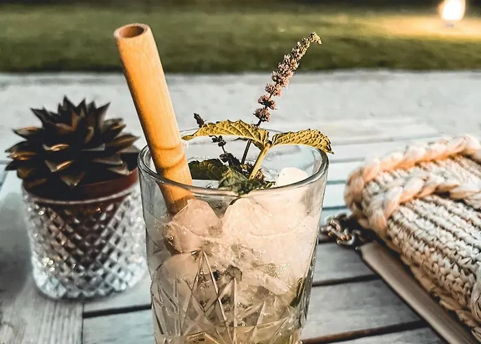 Eco And Magic Garden Hotel Gennadi