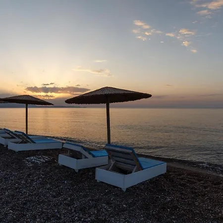 Eco And Magic Garden מלון