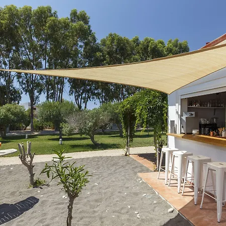 מלון Eco And Magic Garden 3*